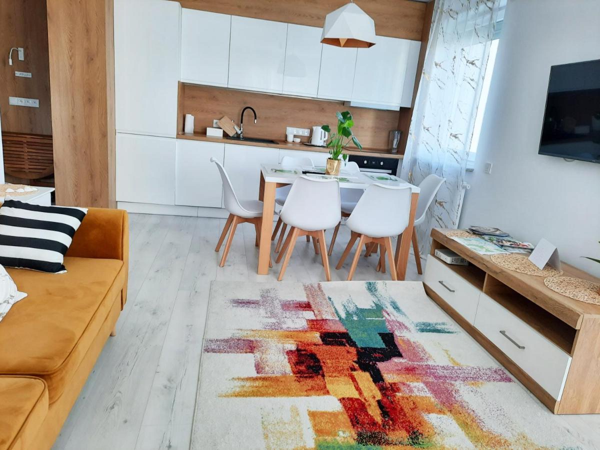 Apartament Amber Comfort Z Prywatnym Miejscem Parkingowym Kołobrzeg Buitenkant foto